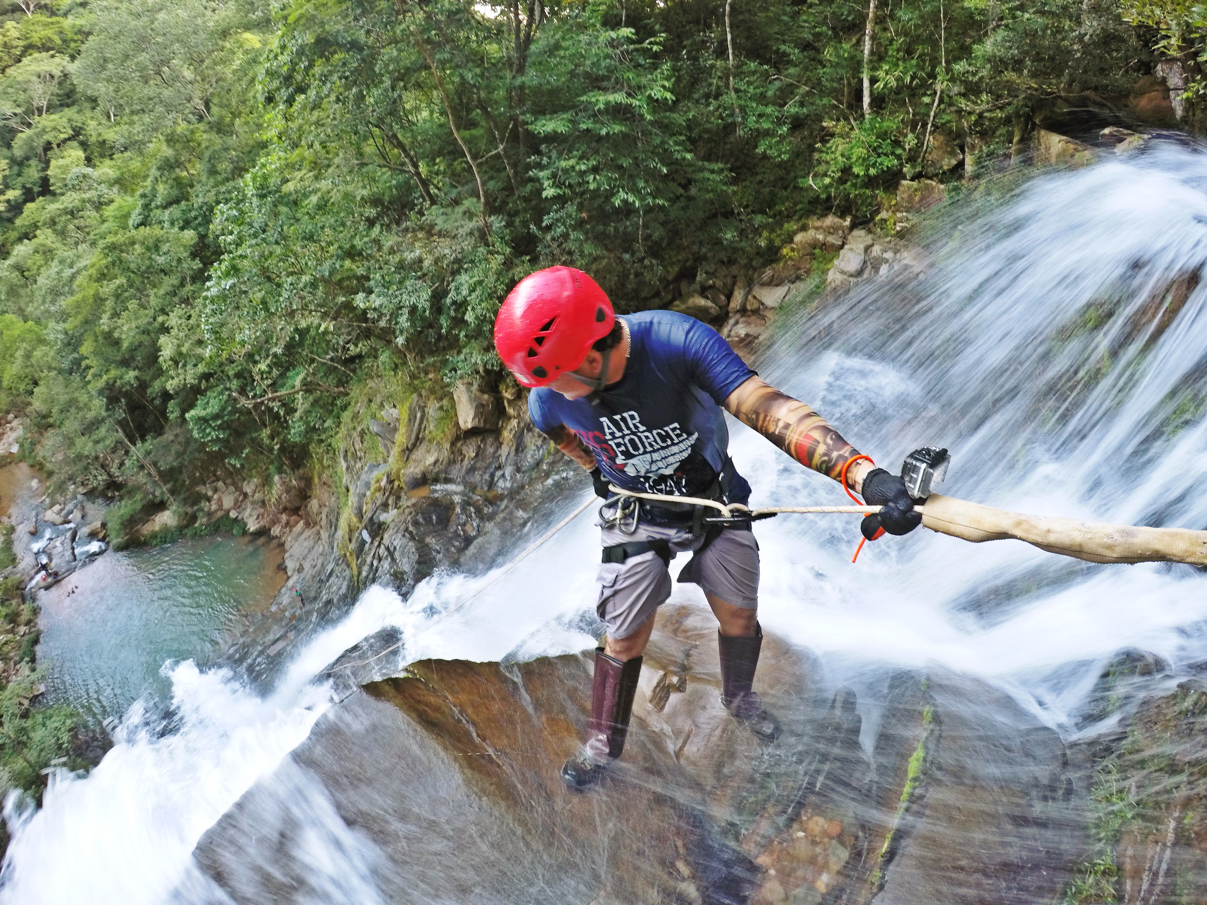 Trilha Ecológica e Rapel na Cachoeira do Macaco | Adrenalina MT